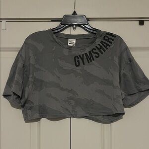 Gymshark Charcoal Camo Women's Short Sleeve Crop Top